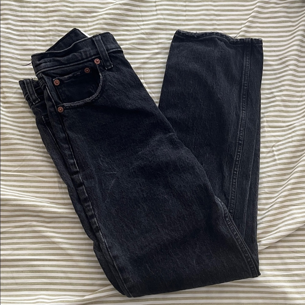 Abercrombie Women's Black Straight Jeans - 90’s ultra high rise (short)
